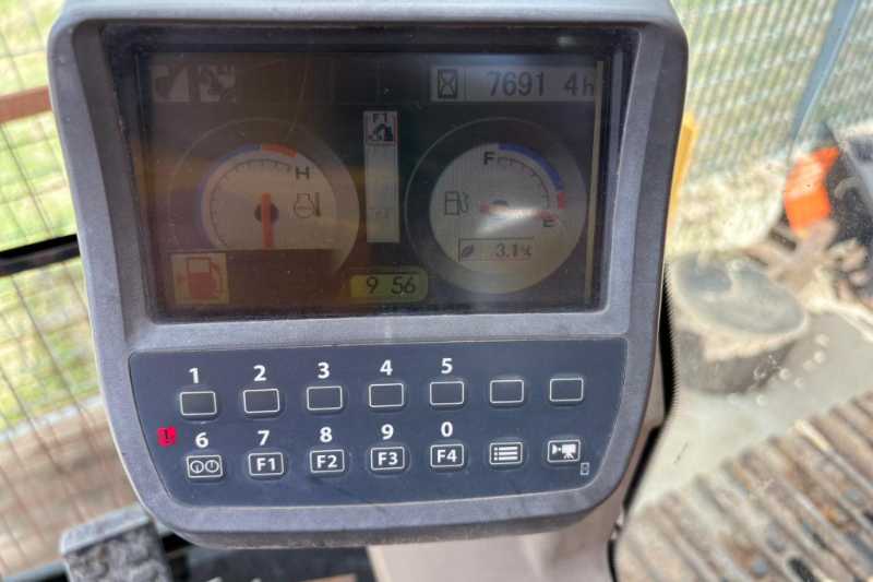 OmecoHub - Immagine HITACHI ZX210LCN-3